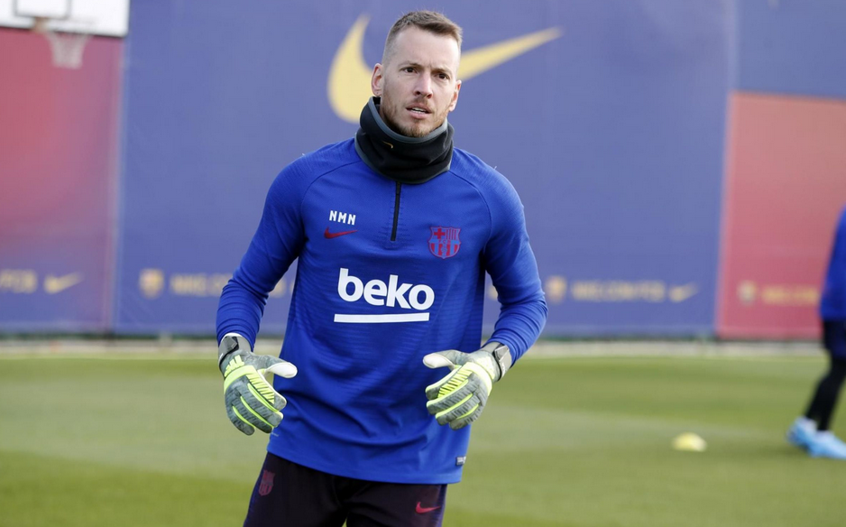 爱游戏在线登录-刚刚！冲刺阶段上海海港备战西甲明尼苏达森林狼围绕亚冠再遭质疑，字母哥怒砍58分的简单介绍-爱游戏在线登录